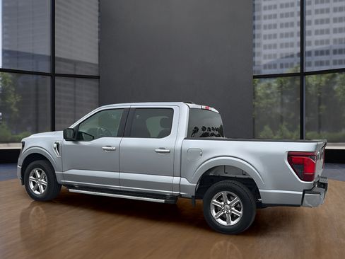 Used 2025 Ford F150 XLT w/ Equipment Group 301A Standard RWD image 14