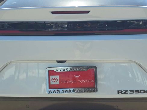 Used 2026 Lexus RZ 350e 2WD w/ Accessory Package (Z2) image 13