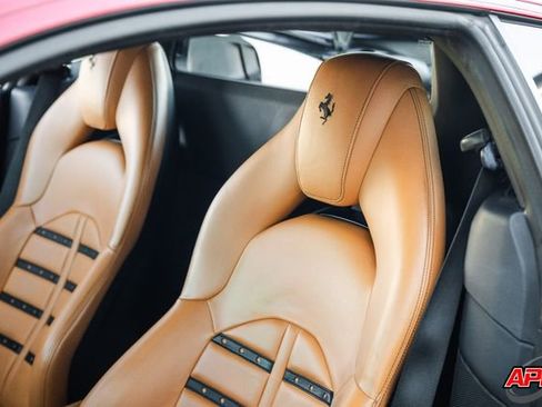 Used 2018 Ferrari 488 GTB image 25