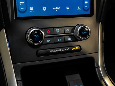 Used 2024 Ford Edge ST-Line AWD/4WD image 25