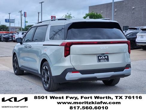 New 2026 Kia Carnival EX FWD image 3