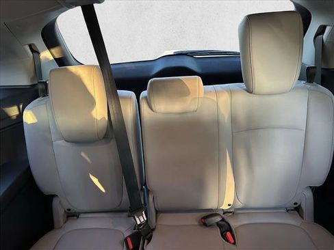 Used 2023 Honda Odyssey EX-L image 26