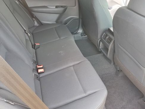 Used 2026 Nissan Rogue S FWD image 29
