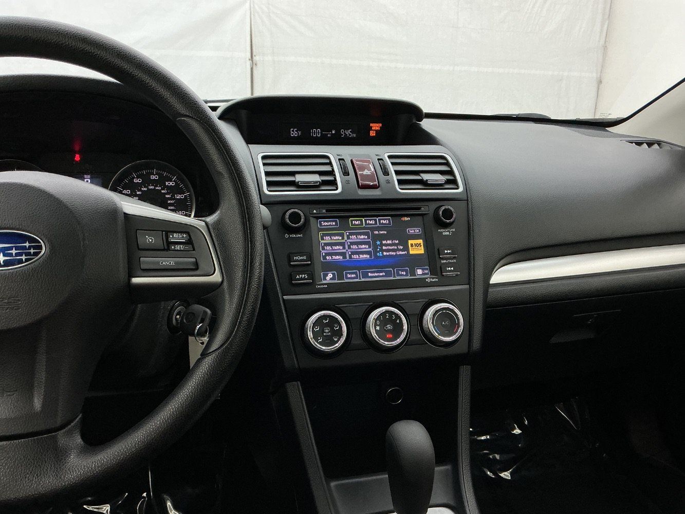 Used 2015 Subaru Impreza 2.0i AWD/4WD image 33