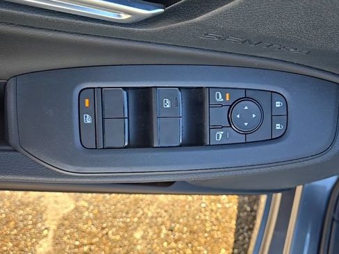 New 2026 Nissan Sentra SV w/ SV Convenience Package FWD image 10