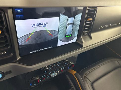 Used 2022 Ford Bronco Badlands image 21