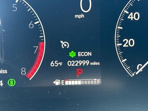 Used 2024 Honda HR-V Sport image 17