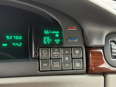 Used 1999 Cadillac De Ville D'Elegance FWD image 19