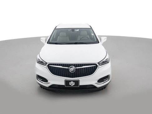 Used 2019 Buick Enclave Essence AWD/4WD image 2