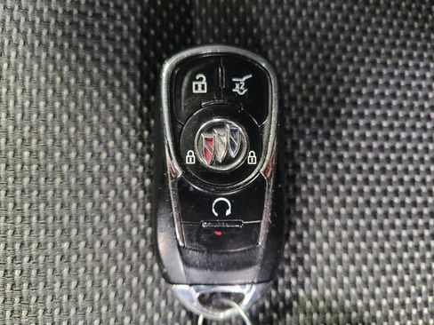 Used 2021 Buick Enclave Preferred image 32