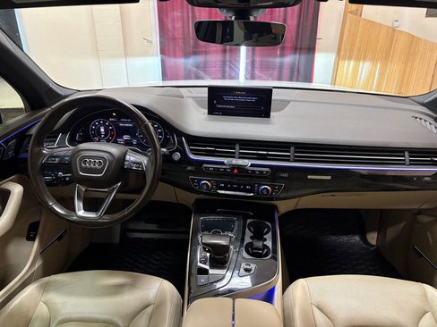 Used 2018 Audi Q7 3.0T Prestige AWD/4WD image 14