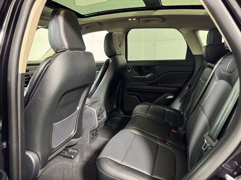 New 2026 Lincoln Corsair Premiere image 52