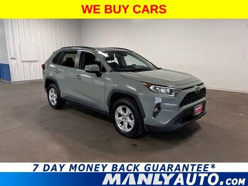 Used 2021 Toyota RAV4 XLE w/ Convenience Package FWD image 1