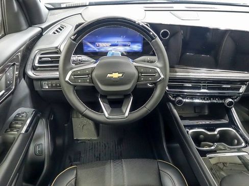 New 2026 Chevrolet Traverse High Country w/ LPO, Floor Liner Package image 13