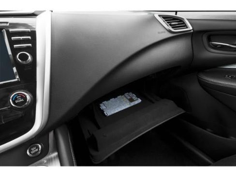 Used 2015 Nissan Murano S w/ Navigation Package AWD/4WD image 17