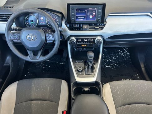 Certified 2021 Toyota RAV4 XLE w/ Convenience Package AWD/4WD image 12