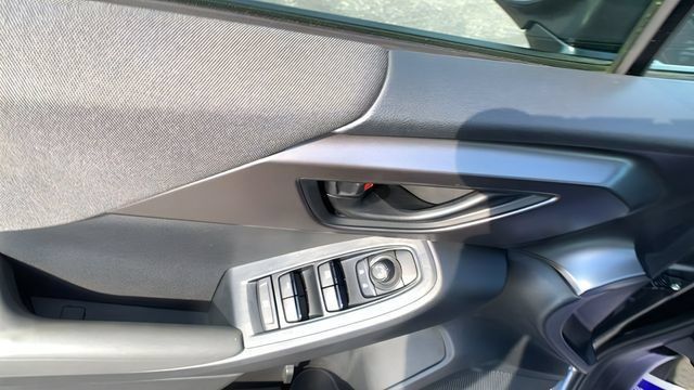 Used 2025 Subaru Impreza 2.0i AWD/4WD image 9