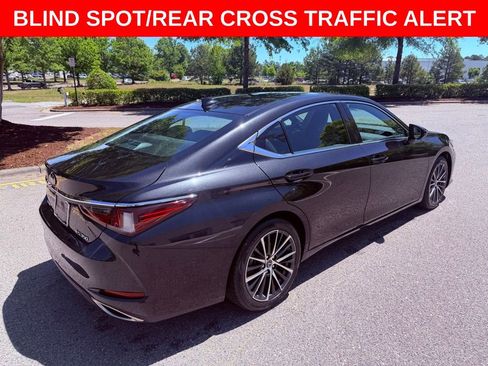 Used 2022 Lexus ES 350 w/ Premium Package FWD image 9