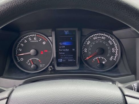 Used 2023 Toyota Tacoma SR AWD/4WD image 33