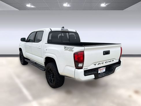 Used 2021 Toyota Tacoma SR w/ SR Convenience Package RWD image 3