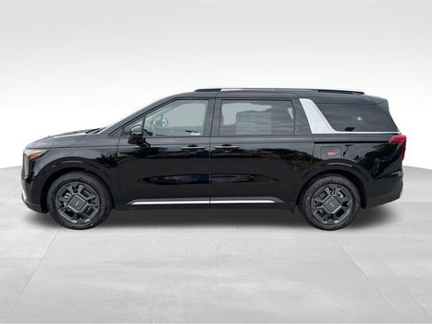 New 2026 Kia Carnival SX FWD image 4