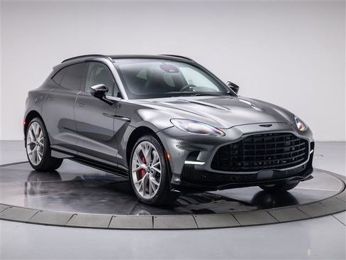New 2026 Aston Martin DBX 707 image 1