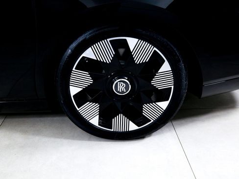 New 2026 Rolls-Royce Phantom Sedan image 43