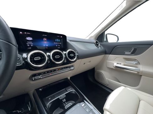 Used 2022 Mercedes-Benz GLA 250 image 39