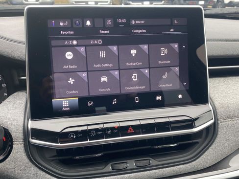 Certified 2023 Jeep Compass Latitude image 38