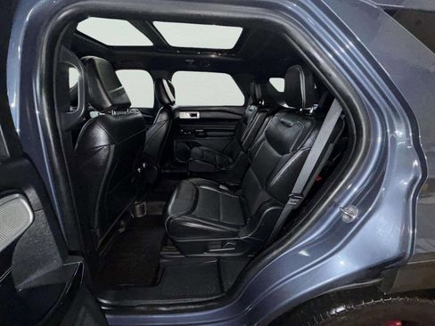 Used 2021 Ford Explorer ST w/ Equipment Group 401A image 23