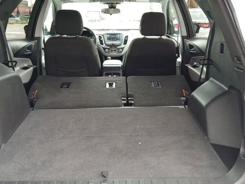 Used 2021 Chevrolet Equinox LS w/ LPO, Blackout Package image 17
