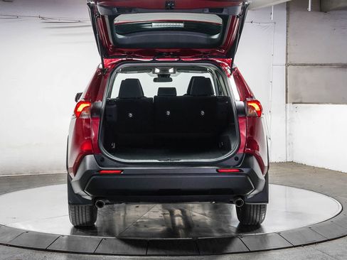 Certified 2023 Toyota RAV4 LE FWD image 27