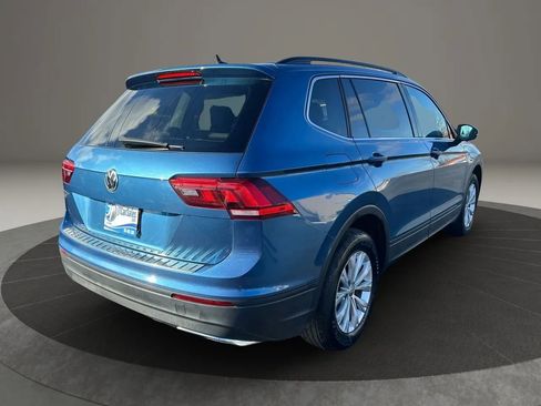 Used 2019 Volkswagen Tiguan SE w/ Panoramic Sunroof Package image 10