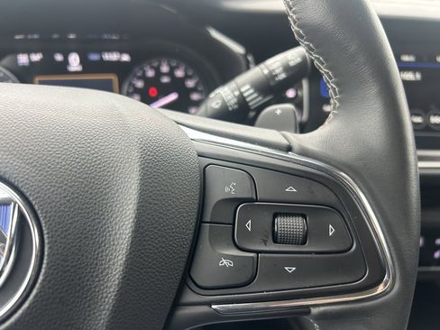 Used 2023 Buick Envision Essence w/ Sport Touring Package image 19