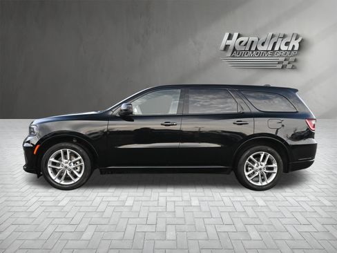 Used 2023 Dodge Durango GT image 9