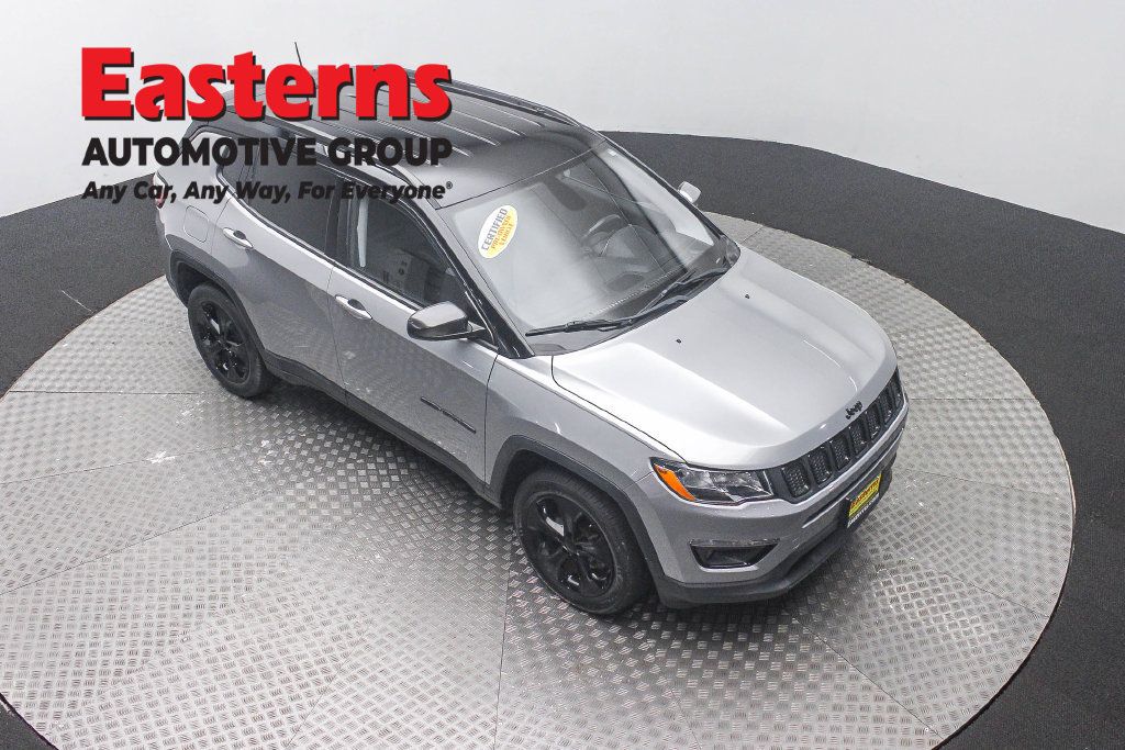 Used 2020 Jeep Compass Latitude AWD/4WD image 3