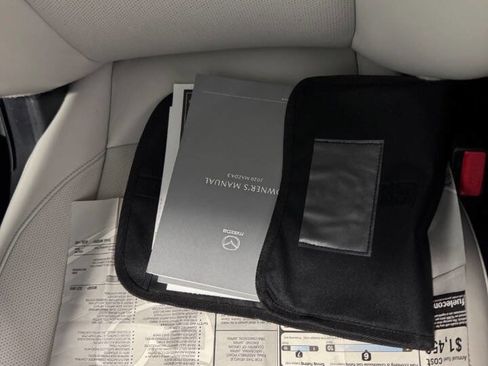 Used 2020 MAZDA MAZDA3 Premium AWD 4dr Sedan image 20