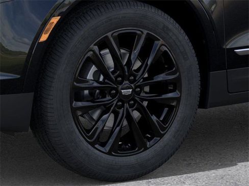 New 2025 Cadillac XT5 Premium Luxury w/ LPO, ONYX Package image 9