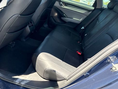 Used 2020 Honda Accord EX image 5