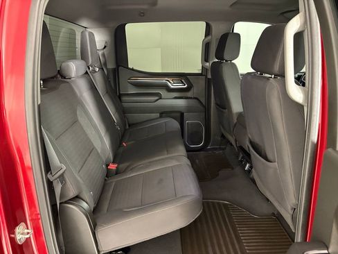 Used 2023 Chevrolet Silverado 1500 LT image 41