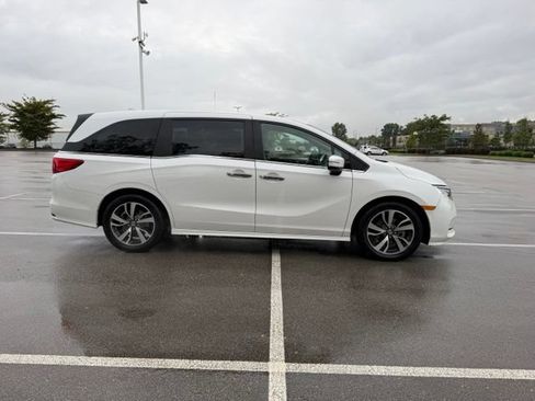 Used 2023 Honda Odyssey Touring image 10