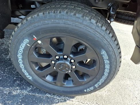 New 2026 RAM 2500 Big Horn AWD/4WD image 5
