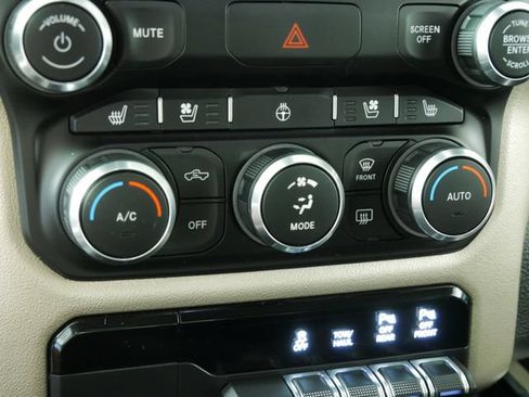 Certified 2020 RAM 1500 Laramie AWD/4WD image 30
