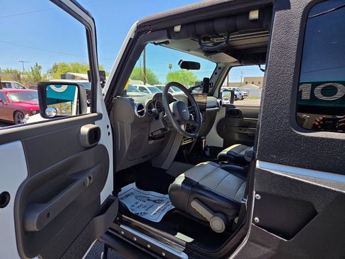 Used 2008 Jeep Wrangler Rubicon w/ PWR Convenience Group AWD/4WD image 31