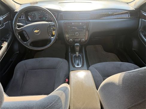 Used 2012 Chevrolet Impala LT w/ LT Sunroof Package image 12