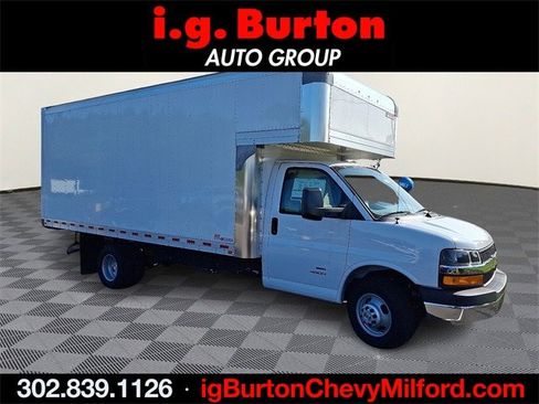 New 2024 Chevrolet Express 4500 Extended w/ Power Convenience Package image 1