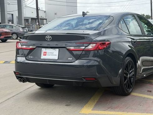 Certified 2025 Toyota Camry SE FWD image 7