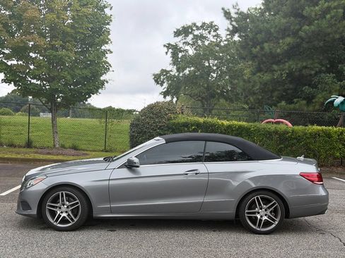 Used 2014 Mercedes-Benz E 350 Cabriolet image 2
