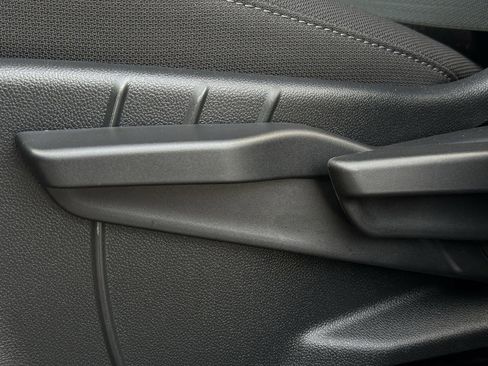 New 2026 Chevrolet Equinox LT w/ Safety and Technology Package FWD image 22