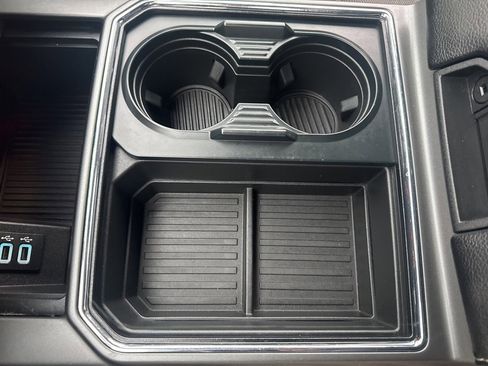 Used 2019 Ford F250 XLT w/ XLT Premium Package image 27